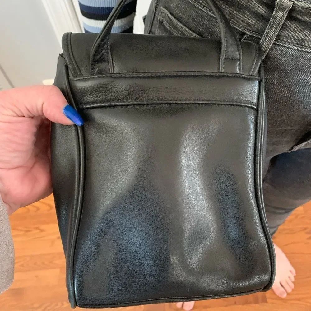 Expect A Miracle Black Leather Crossbody Bag - Picture 3 of 4